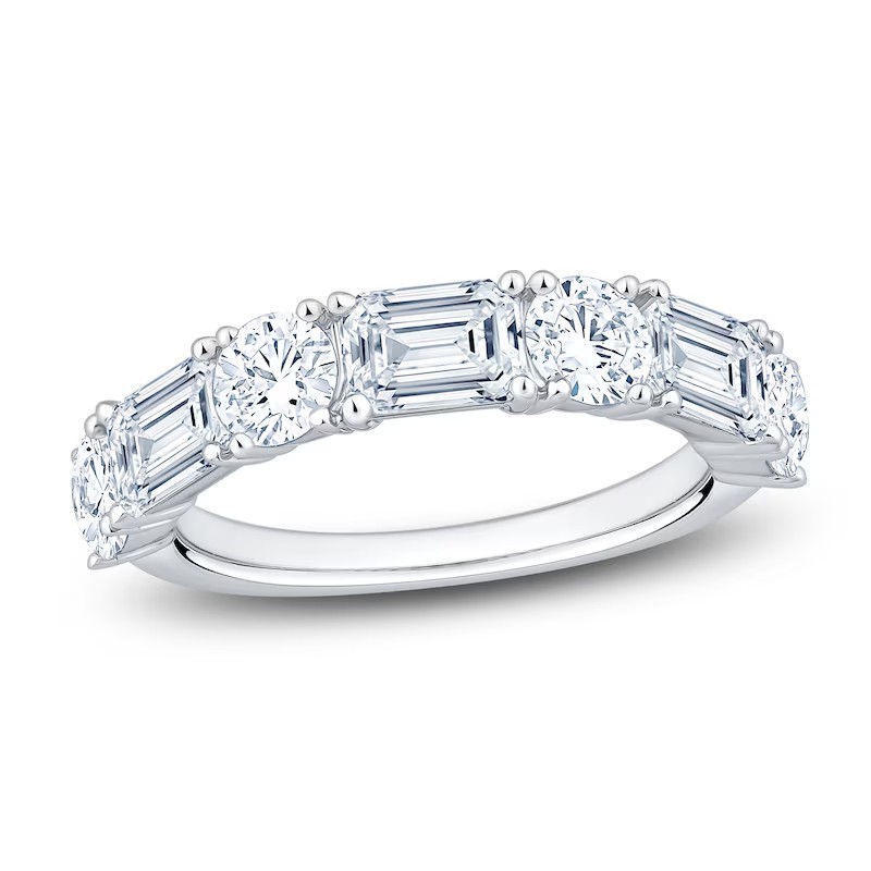 Lab-Grown Diamond wedding rings at Jared