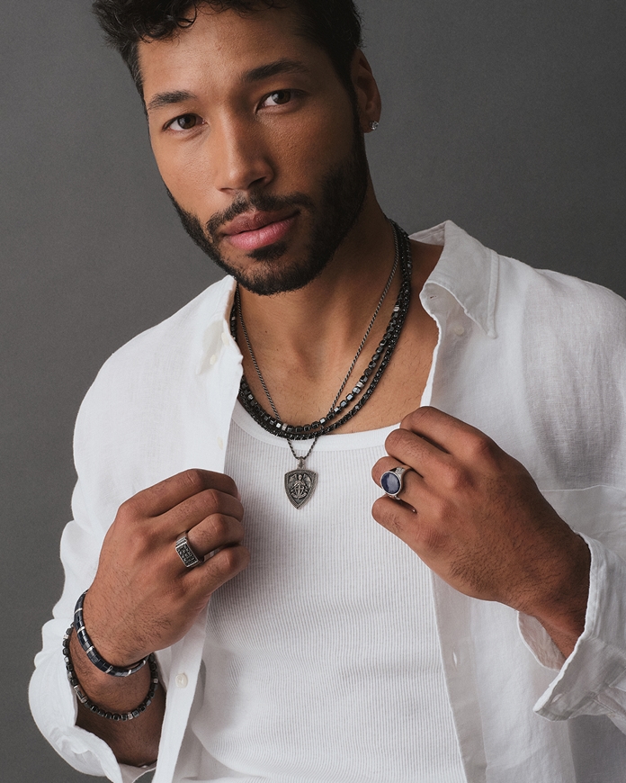 Shop layering pieces from 1933.