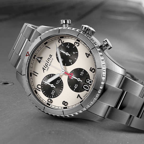 Learn more about the Alpina Startimer watch collection