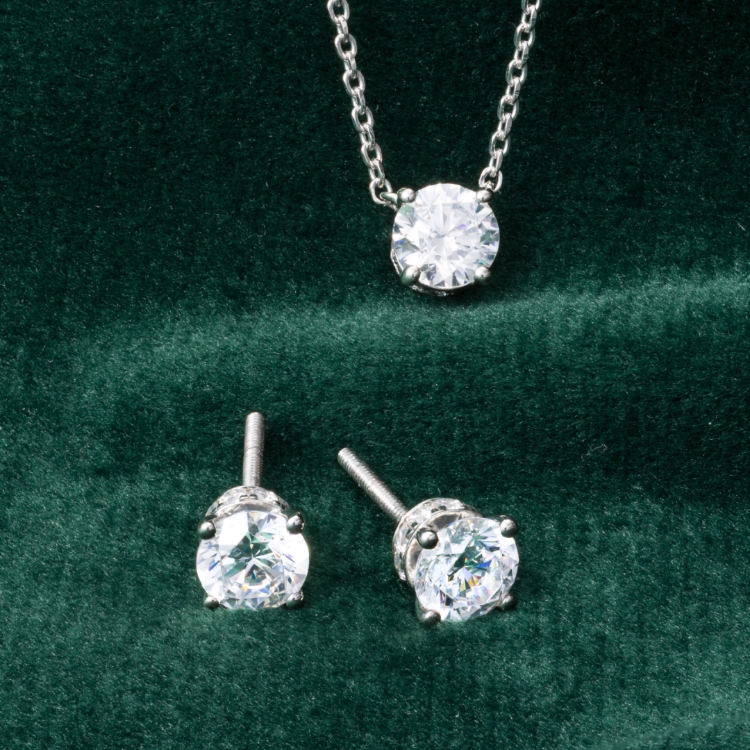 Shop diamond gifts from Jared