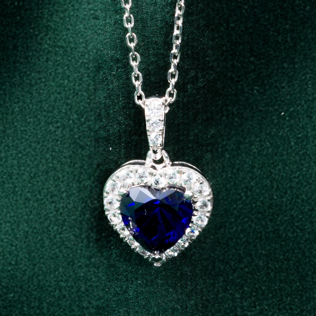 Shop silver gifts at Jared