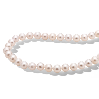 Shop all cultured pearl strand necklaces at Jared