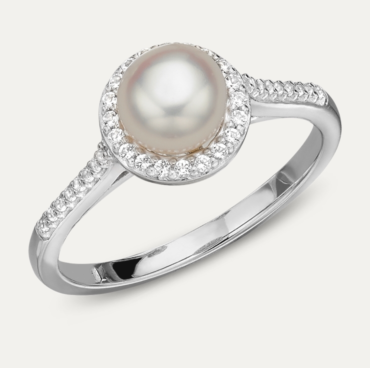 Shop cultured pearl rings at Jared
