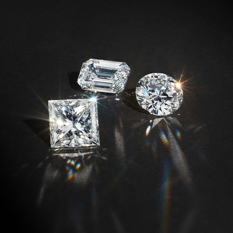 Shop Storied Diamond loose diamonds.