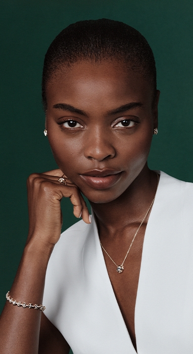 Model wearing new Unspoken by Jared jewelry