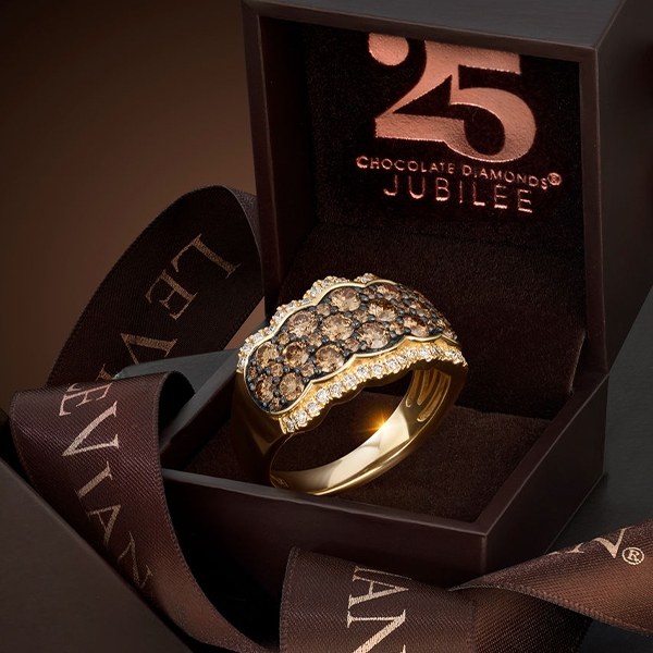 Le Vian wide-band fashion ring 14K yellow gold with brown and white diamonds