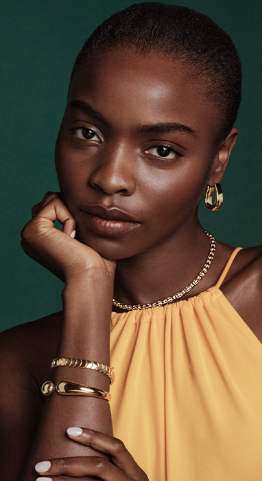 model wearing new Blue Nile X Jared jewelry