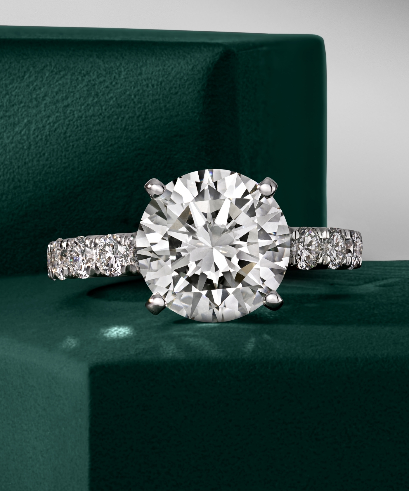 Classic engagement ring styles in the Chosen by Jared collection