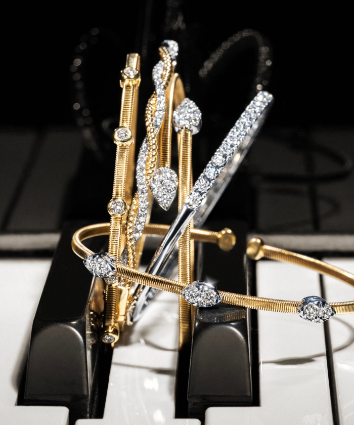 Shop flexible bracelets from the Shy Creation Corelli collection