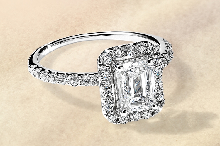 Shop fancy center stone engagement rings
