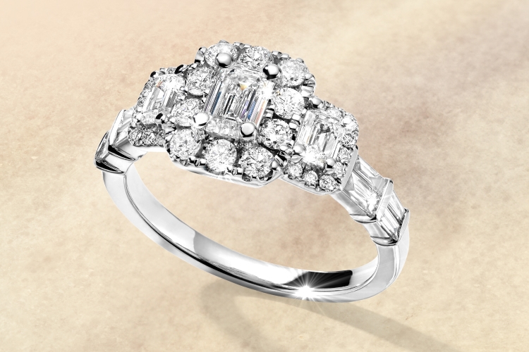 3-stone engagement ring profile