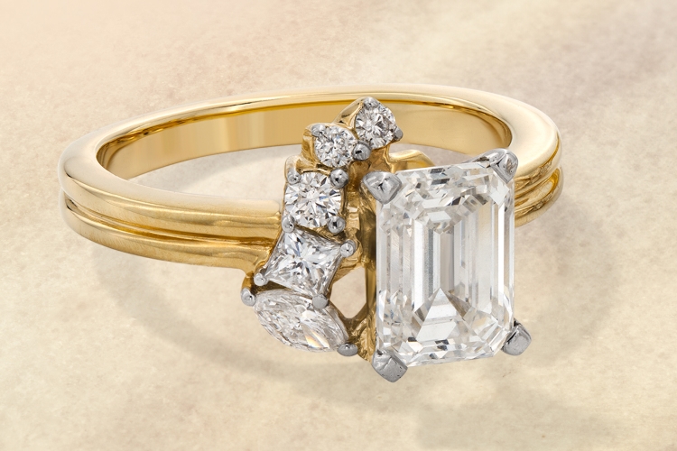 Yellow gold engagement ring trend