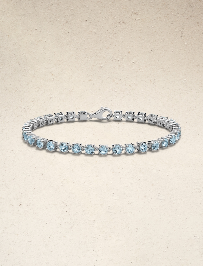 Aquamarine bracelet.