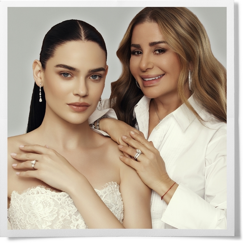 Image of Pnina Tornai with models.