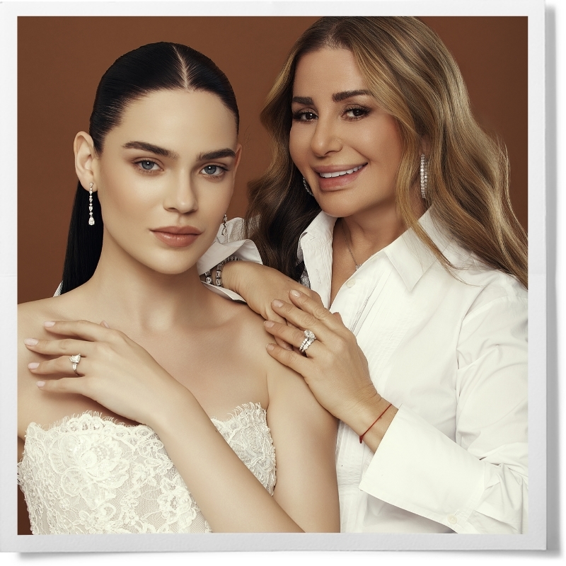 Image of Pnina Tornai with models.