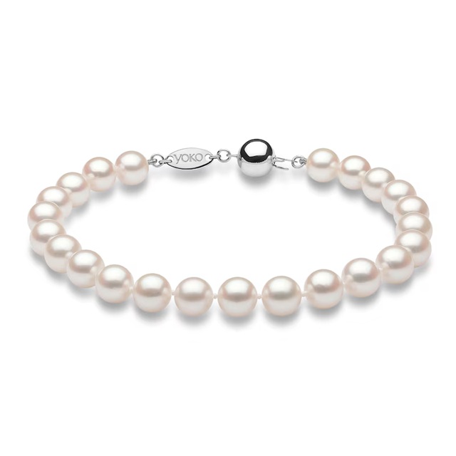 shop cultured pearl bracelets at Jared