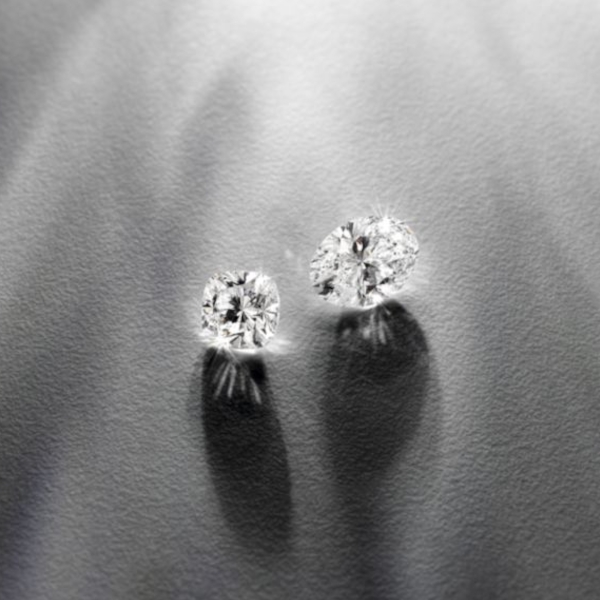 Two loose diamonds