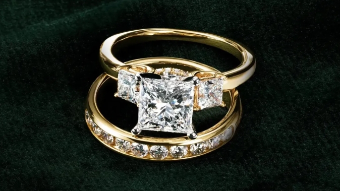 Learn more about engagement rings with a princess cut center diamond