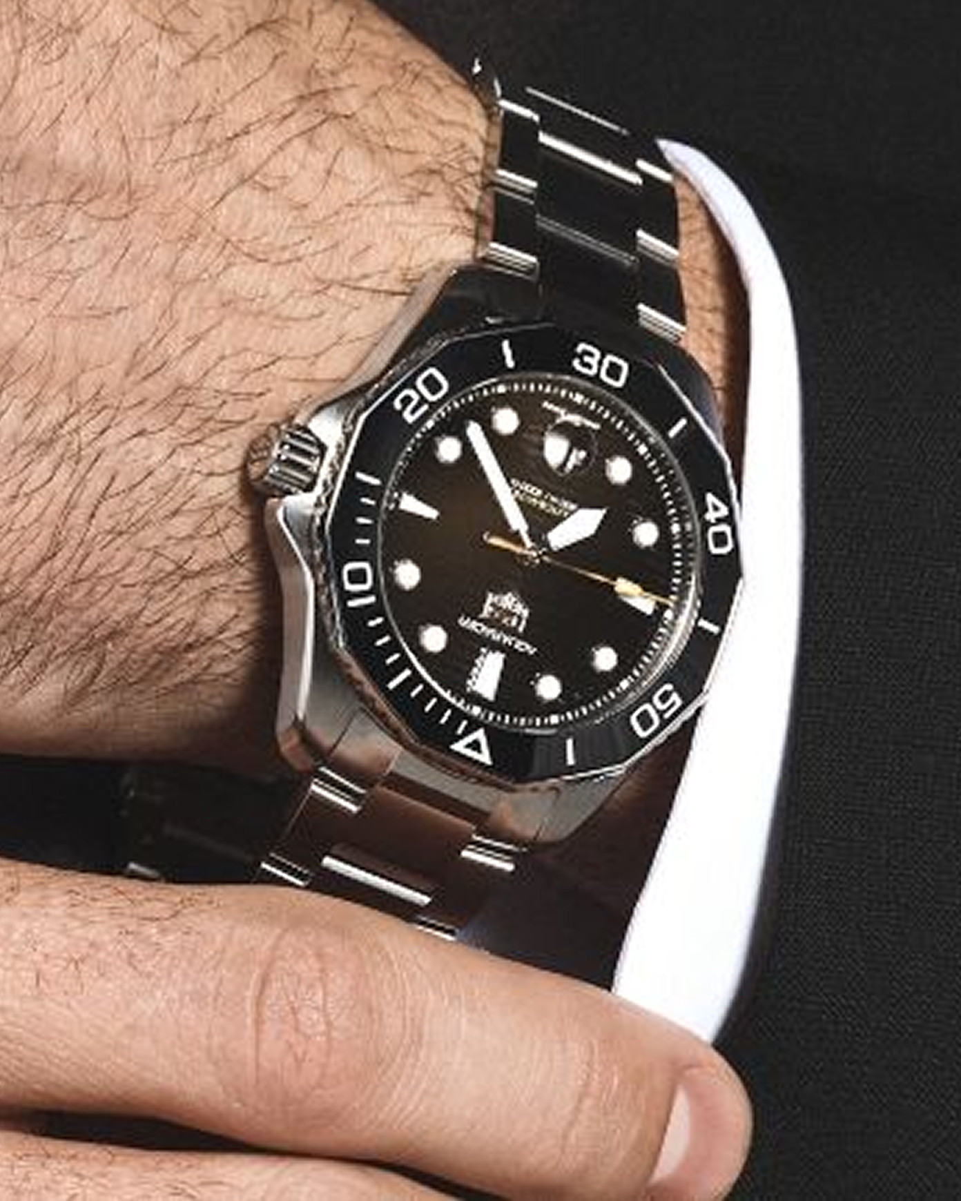 Image of a men's watch from Jared.