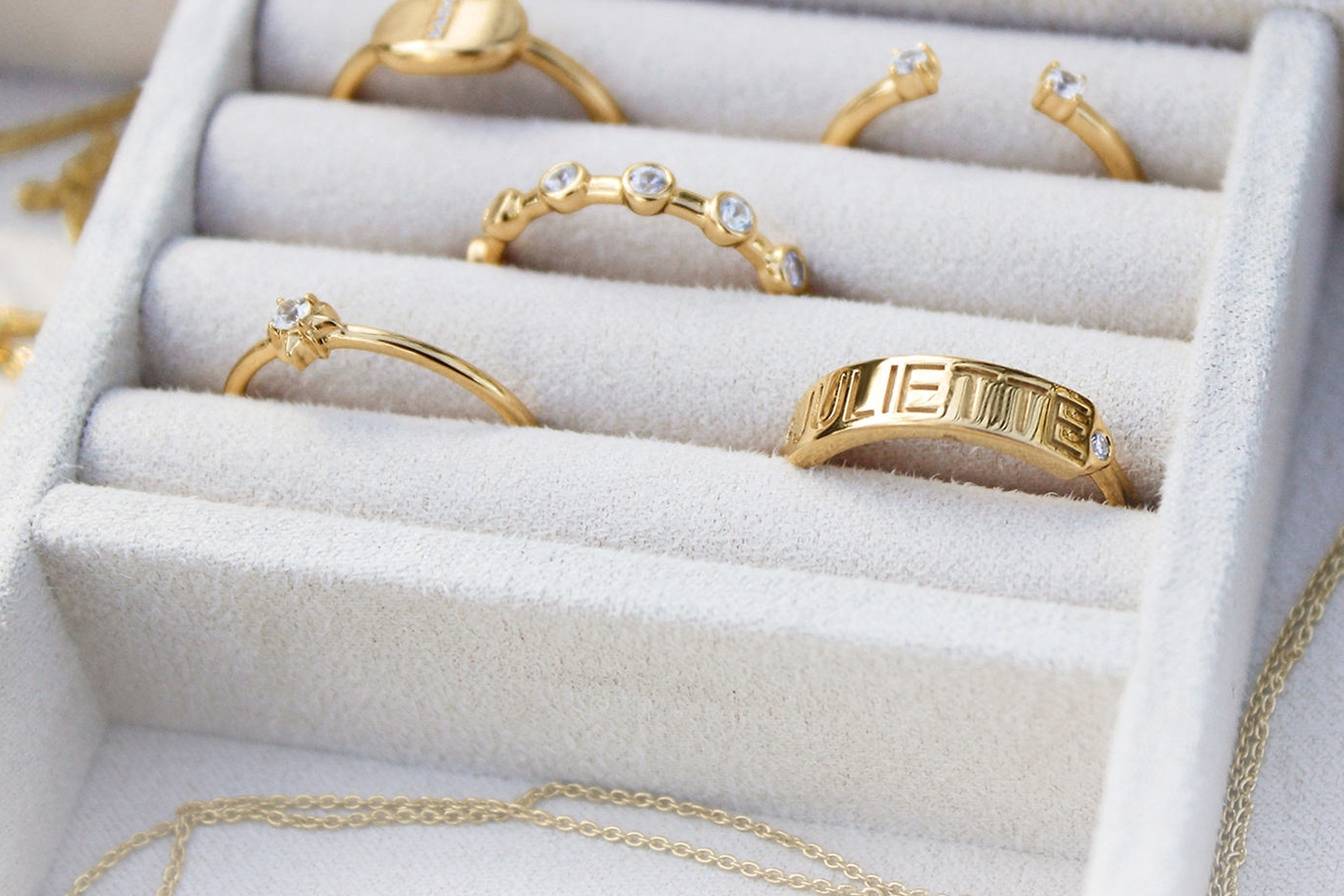 Learn more about yellow gold jewelry