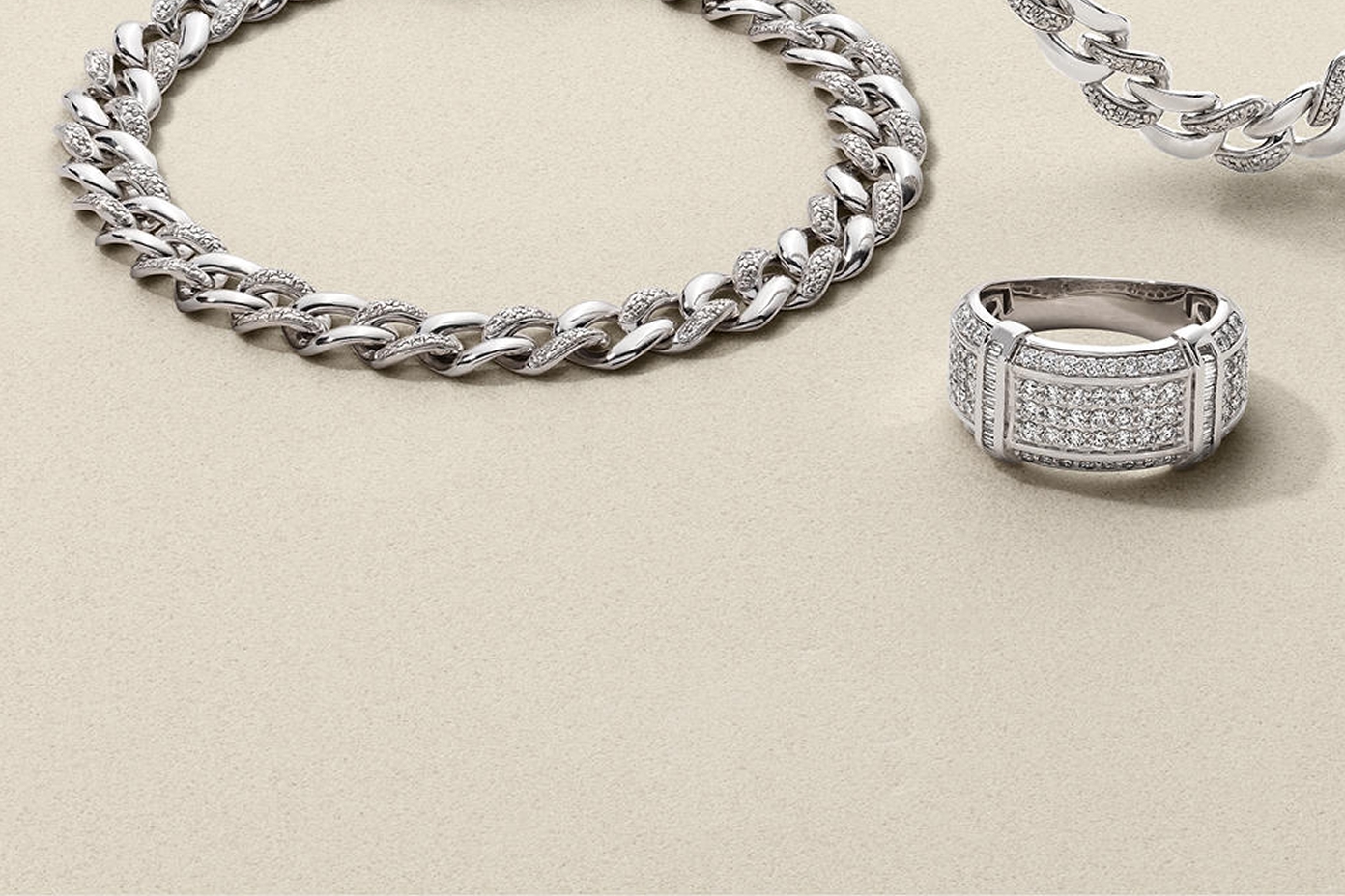 Learn more about white gold jewelry