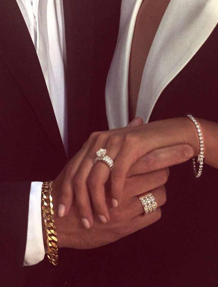 Explore all wedding jewelry at Jared