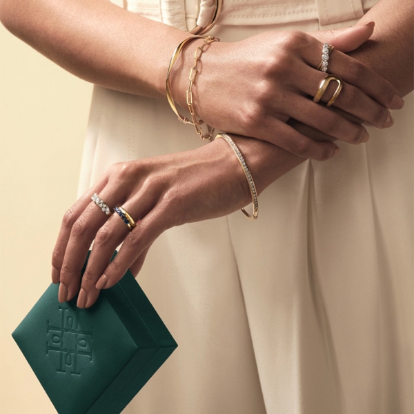 Shop gifts for 2025 graduates