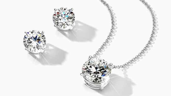 Save 25% on select lab-grown diamond fashion jewelry.