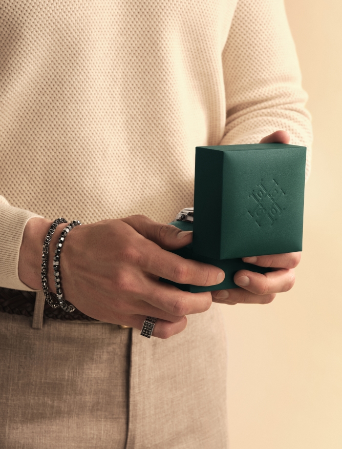 Explore graduation gift ideas for him at Jared