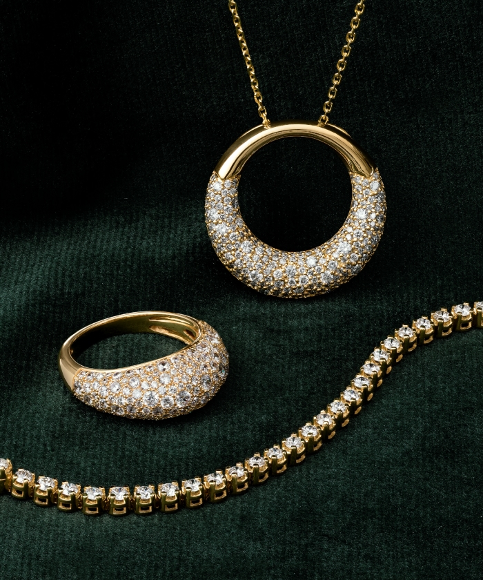 Shop featured Valentine's Day Gifts for her