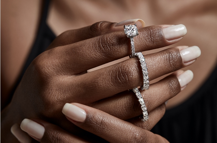 Gifting: Diamond Promise Rings