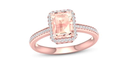 Emerald-Cut Morganite engagement ring set in Rose Gold