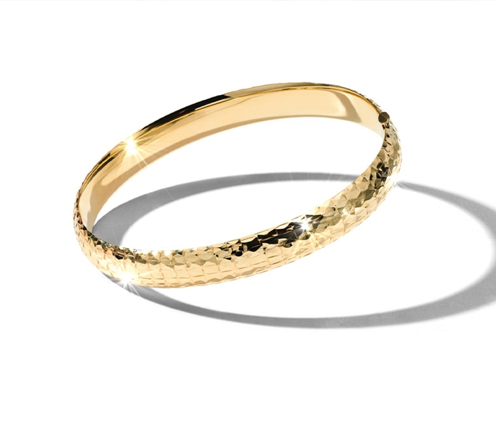 Shop yellow gold jewelry from Jared