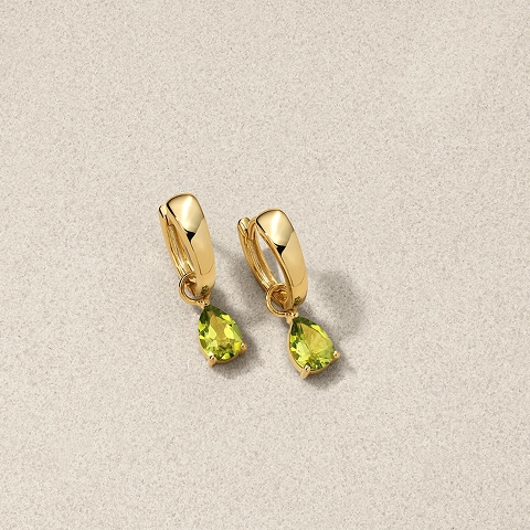 Dangle earrings with pear-shaped peridot gemstone