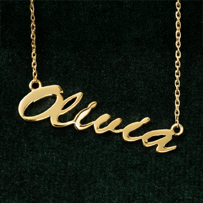 Shop chain necklaces