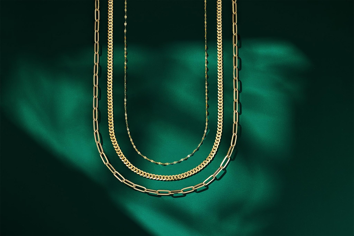 Save 30% on select gold and silver jewelry online and in-store