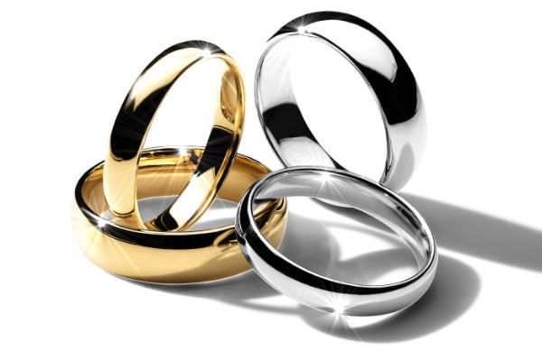 Image of silver and gold jewelry.