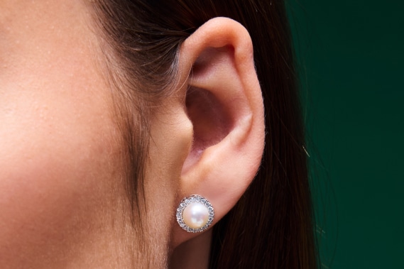 Learn more anniversary gemstones