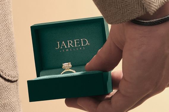 Gifting Diamond Anniversary Rings