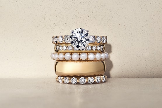 How to determine her ring size