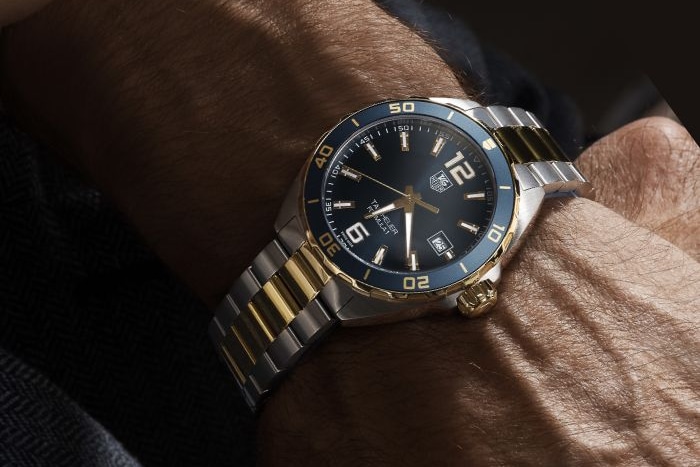 Image of a watch available at Jared.