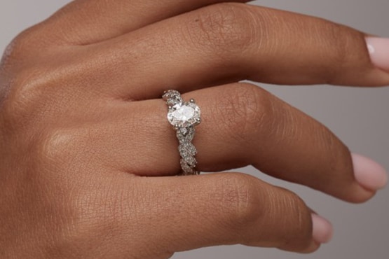 oval engagement ring