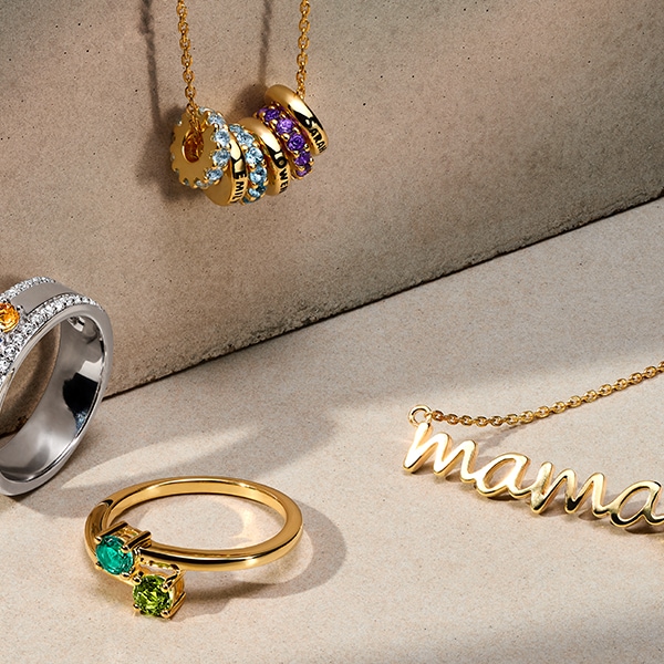 Shop personalized & custom jewelry