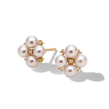 Shop all cultured pearl earrings at Jared