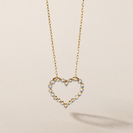Shop all heart necklaces & pendants