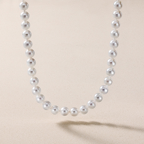 Shop all cultured pearl necklaces
