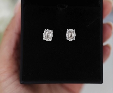 earrings designed by guest designer Hoang Kim Cung
